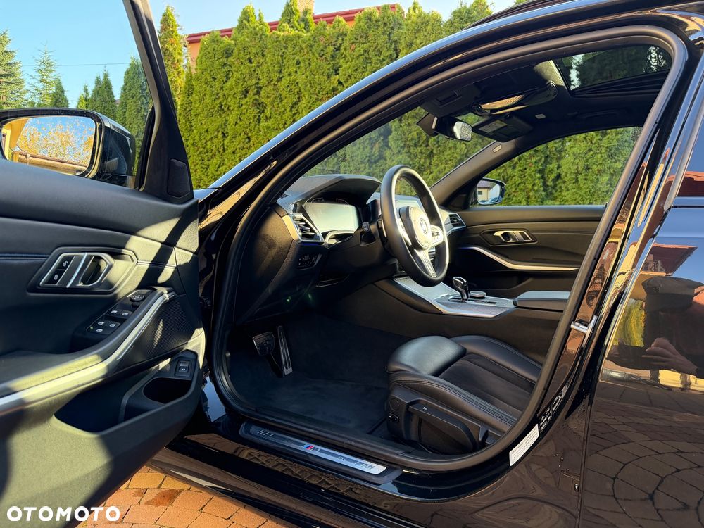 BMW Seria 3 - 23