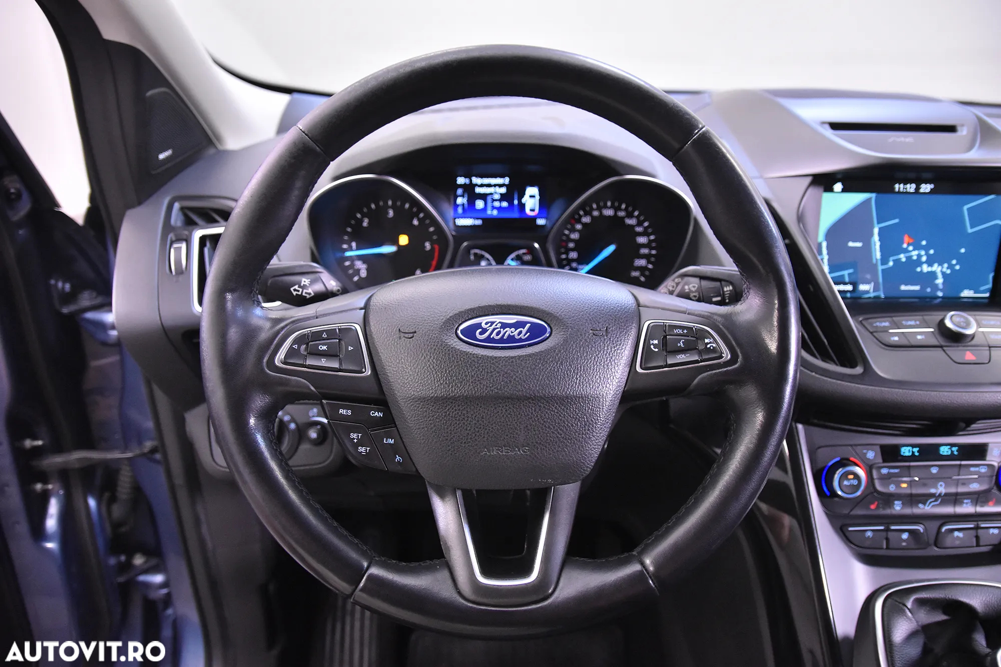 Ford Kuga - 16