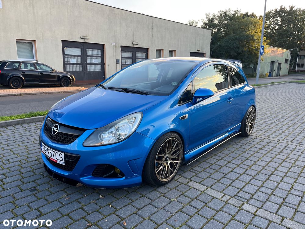 Opel Corsa 1.6T OPC - 17