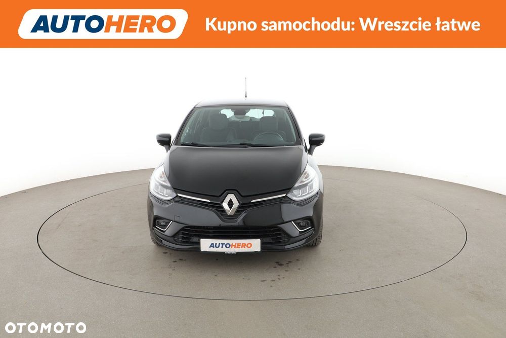 Renault Clio - 11