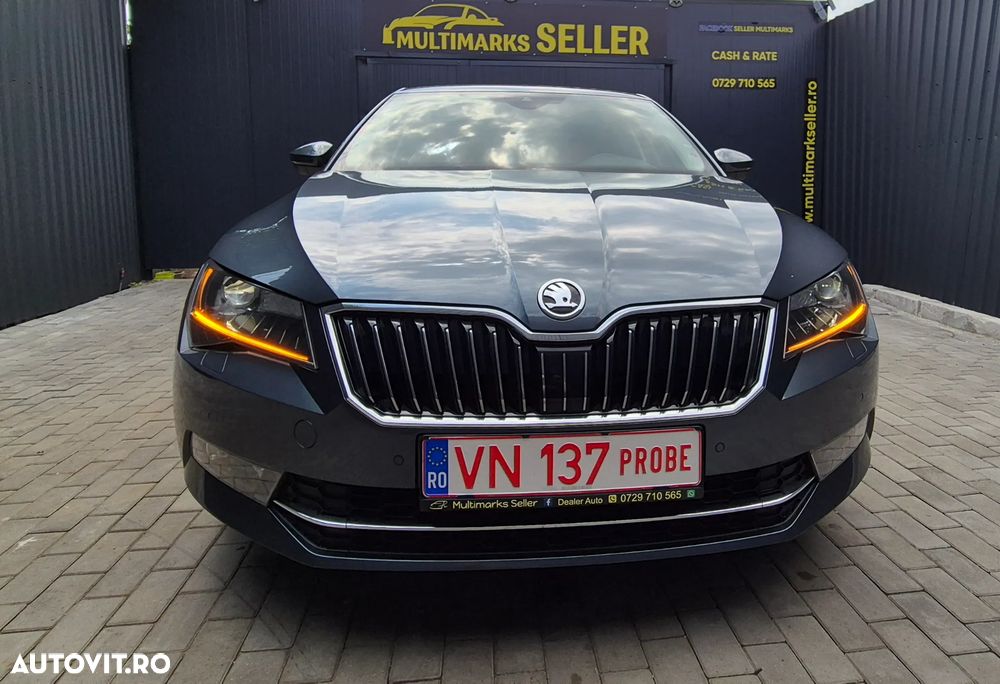 Skoda Superb 2.0 TDI DSG Active - 9
