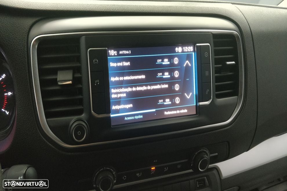 Peugeot Traveller - 20