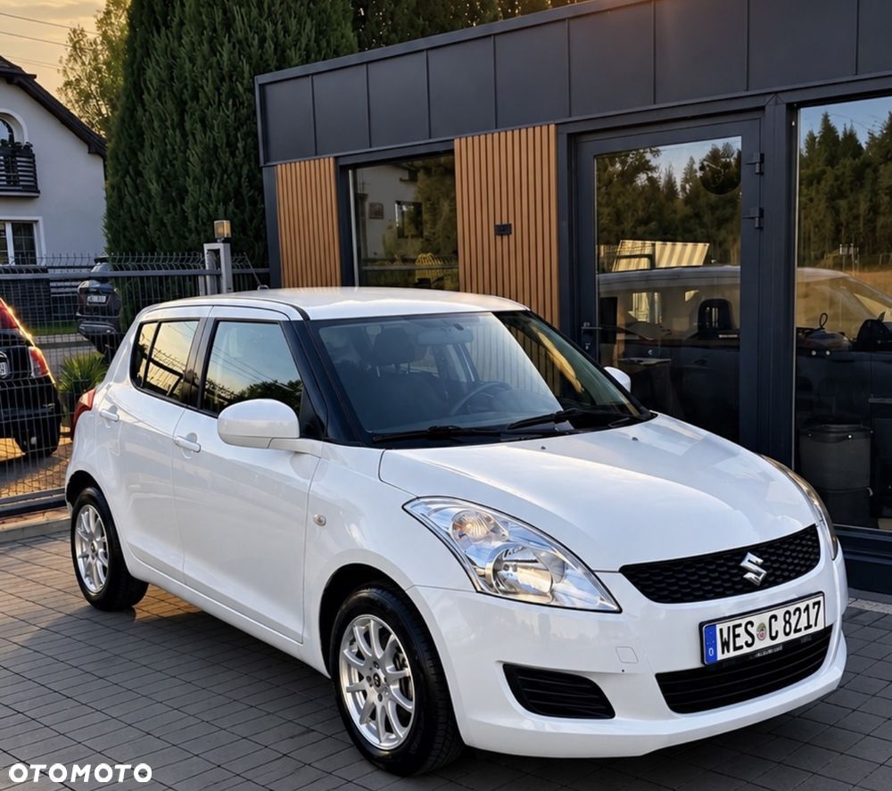 Suzuki Swift 1.3 DDiS 16v GLX DPF - 1