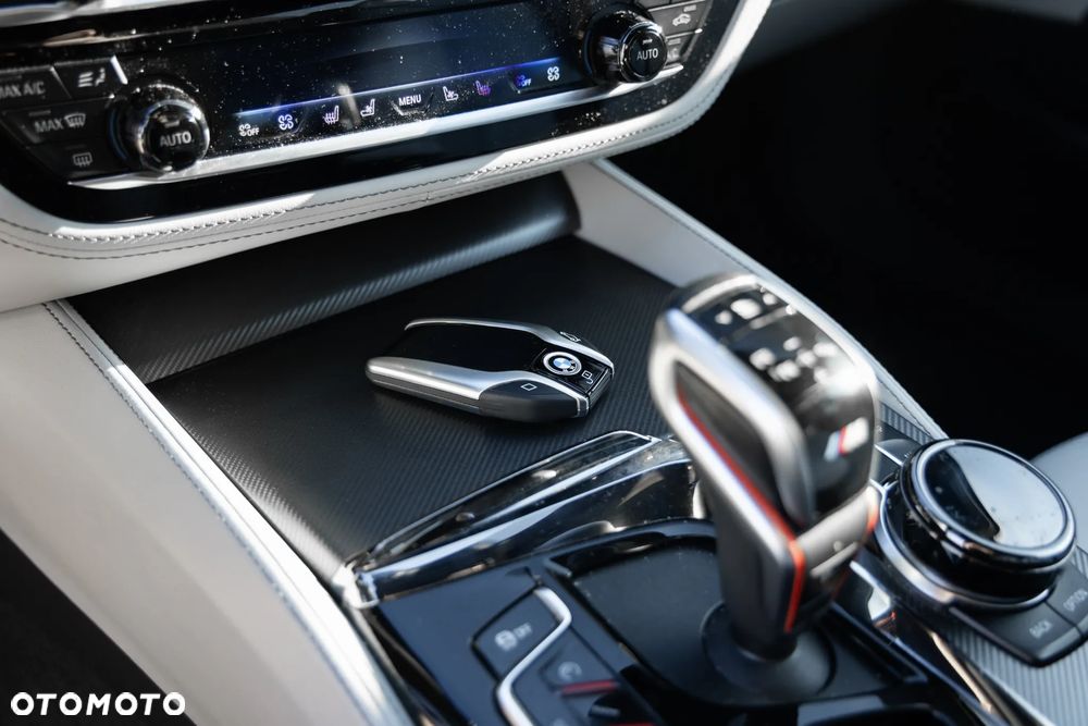 BMW M5 - 12