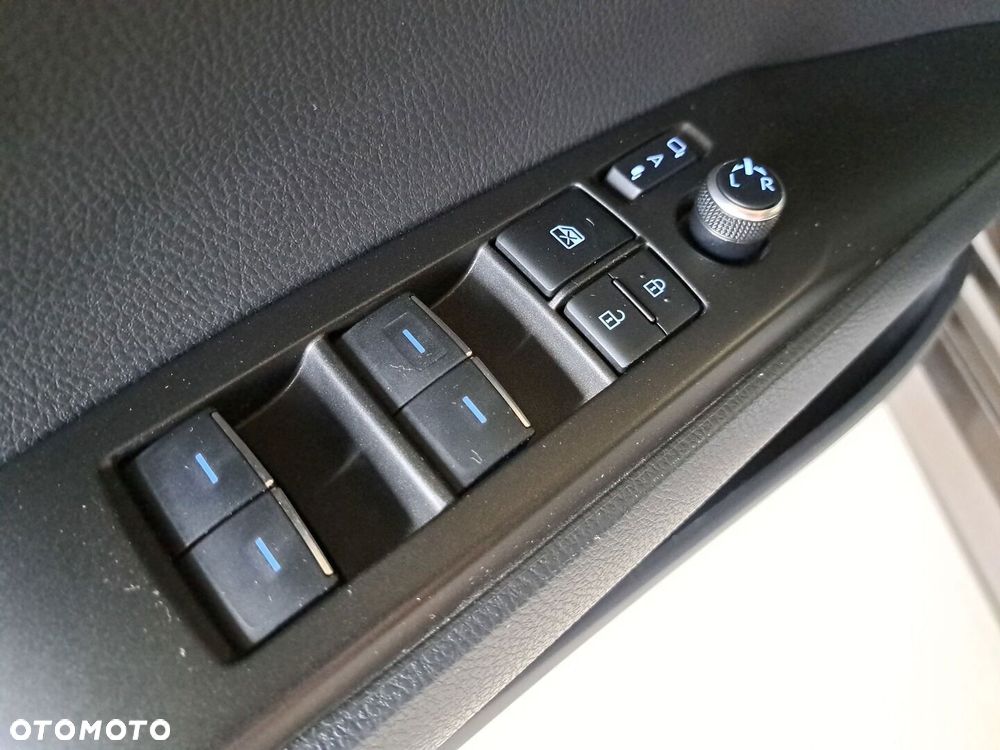 Toyota Camry 2.5 Hybrid Prestige CVT - 37