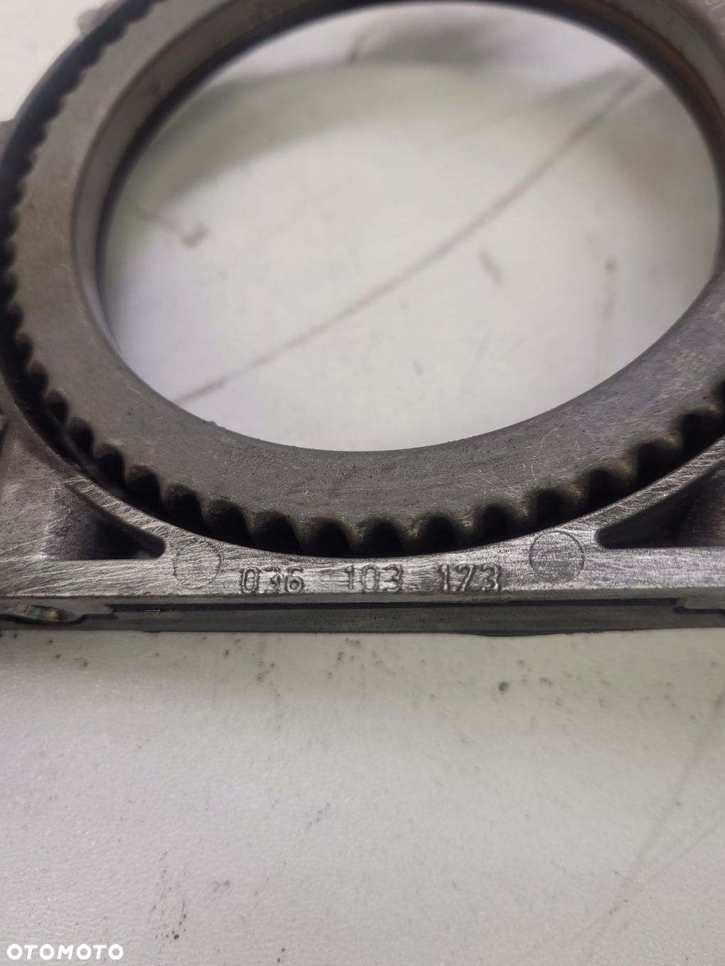 OBUDOWA USZCZELNIACZ WAŁU AUDI VW 1.4 036103173 - 5