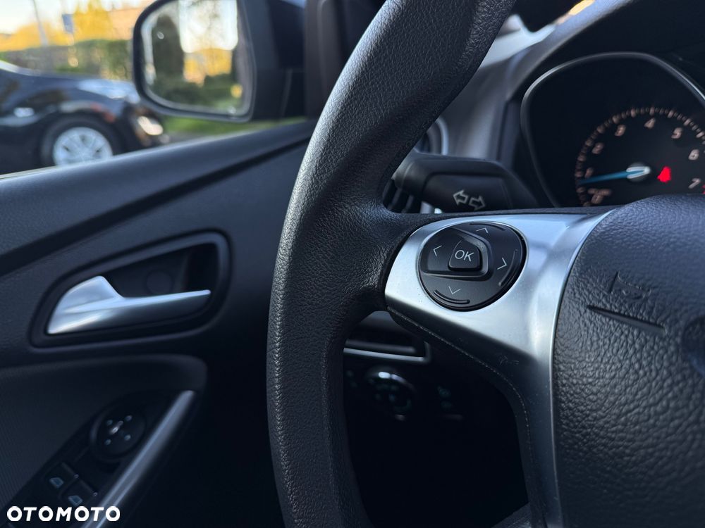 Ford Focus 1.6 TI-VCT Champions Edition - 32