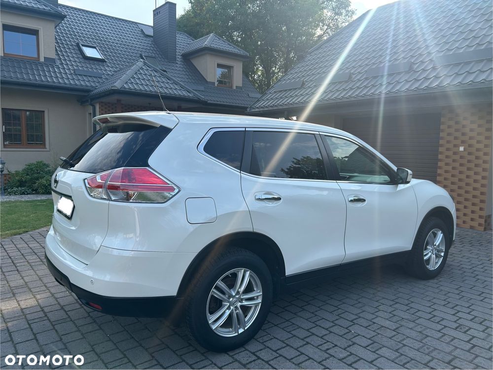 Nissan X-Trail 1.6 DIG-T N-Connecta 2WD - 4