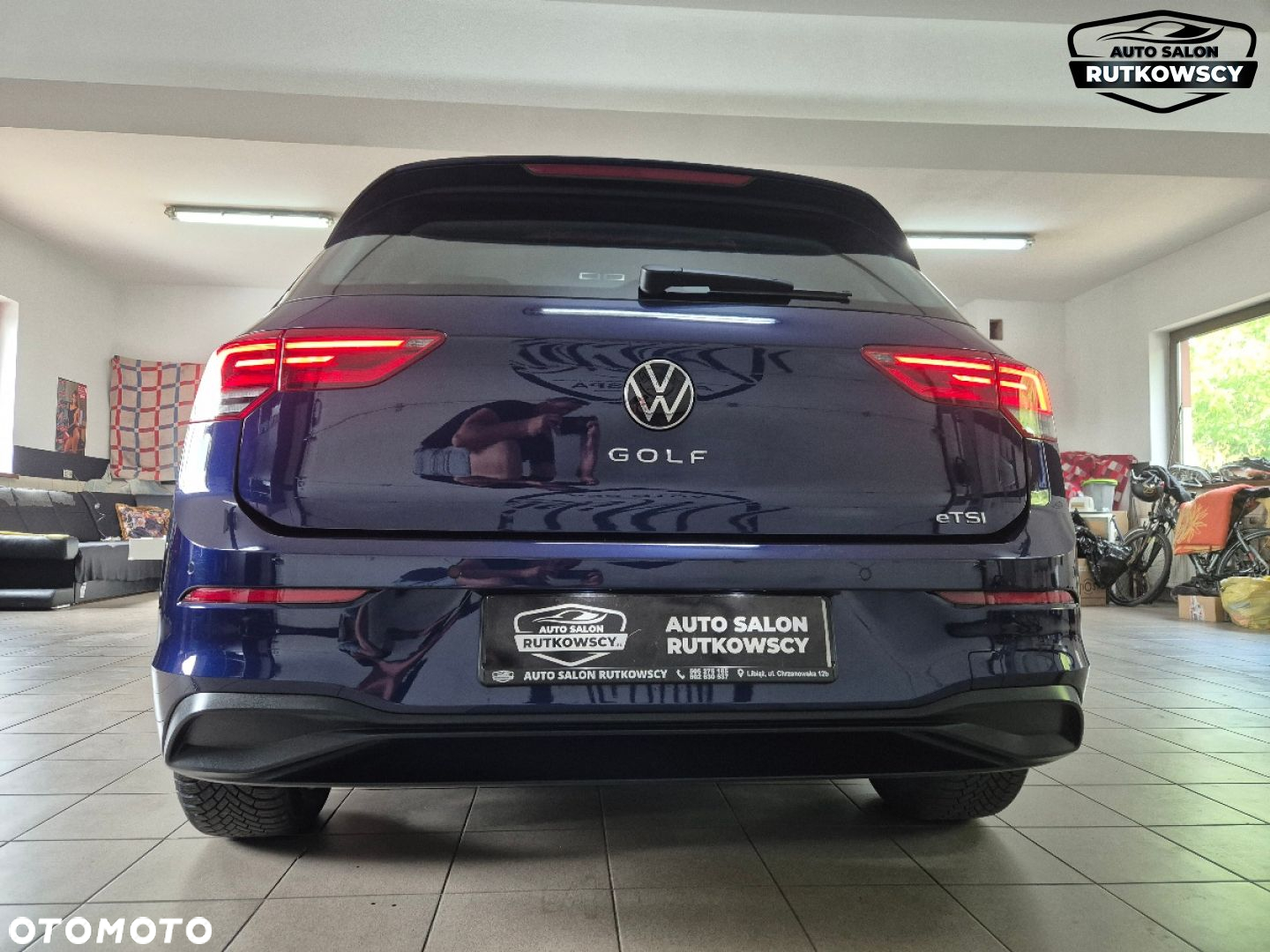 Volkswagen Golf - 8