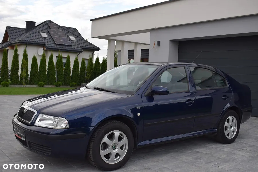 Skoda Octavia 2.0 Ambiente - 2