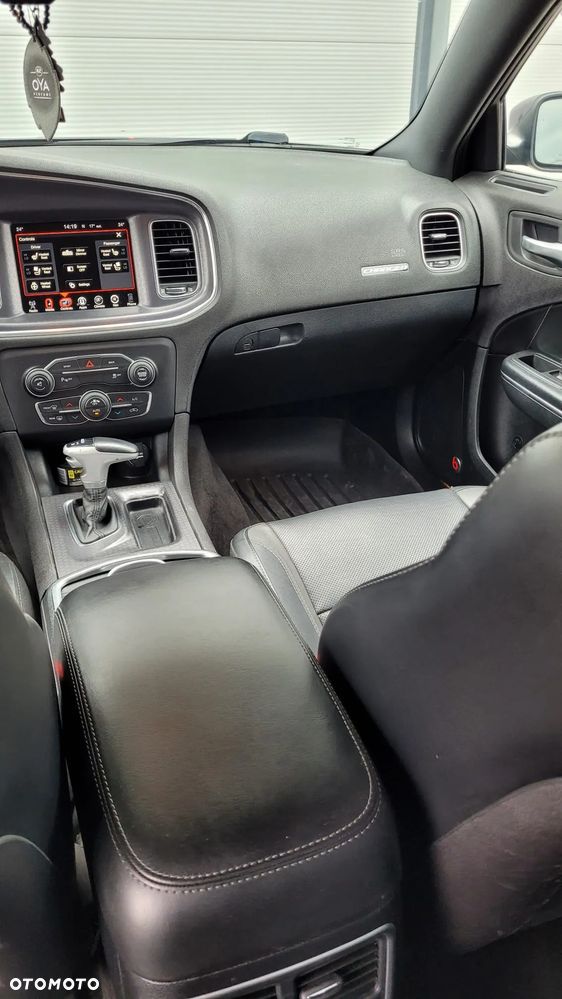 Dodge Charger 3.6 GT - 14