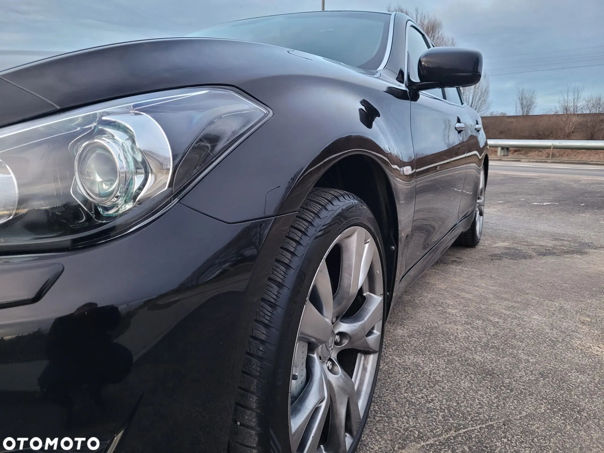 Infiniti M M37 S - 1
