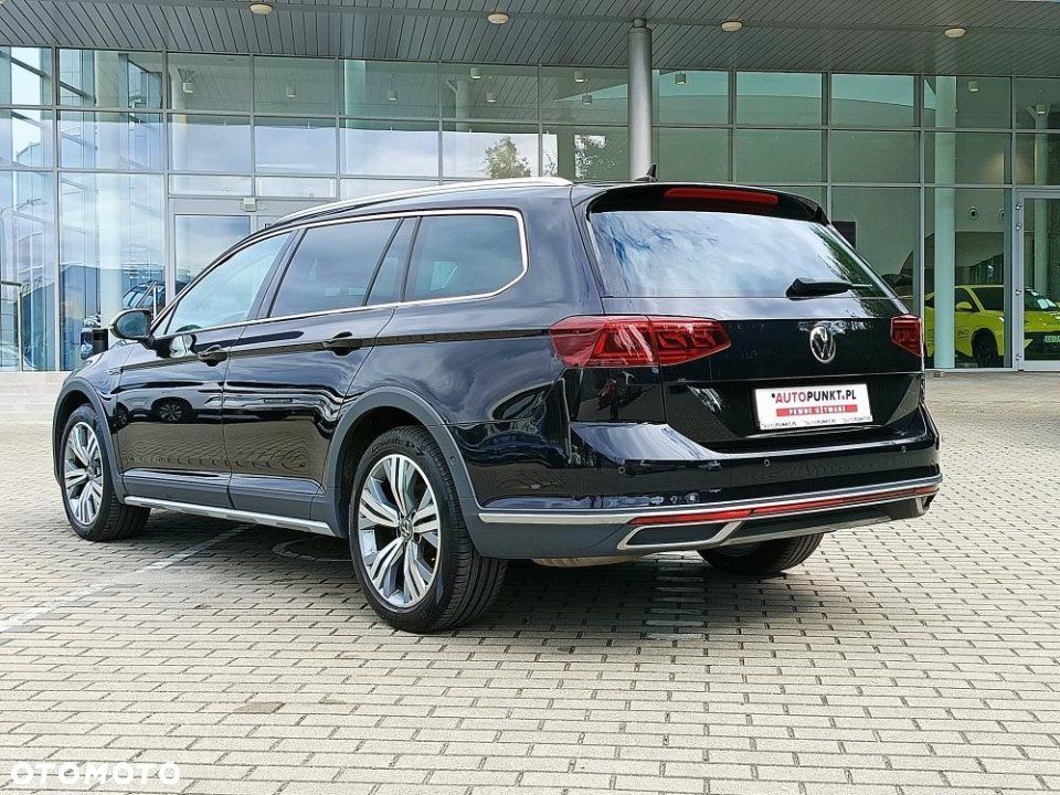 Volkswagen Passat - 3