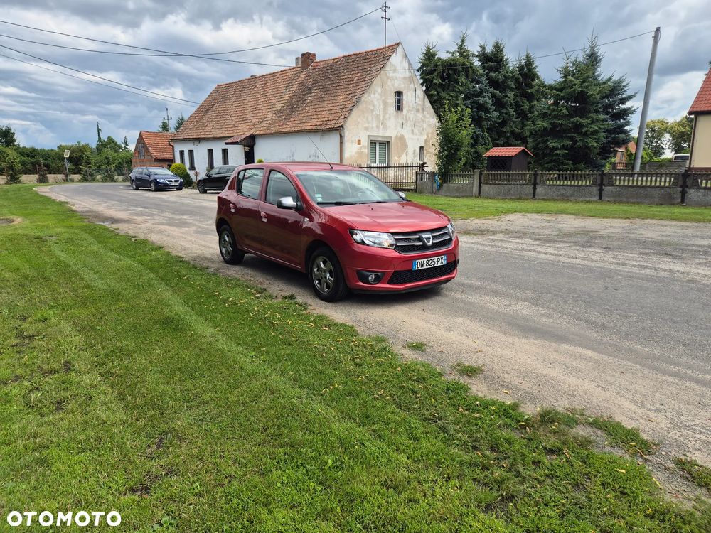 Dacia Sandero 1.2 16V 75 Essentiel - 18