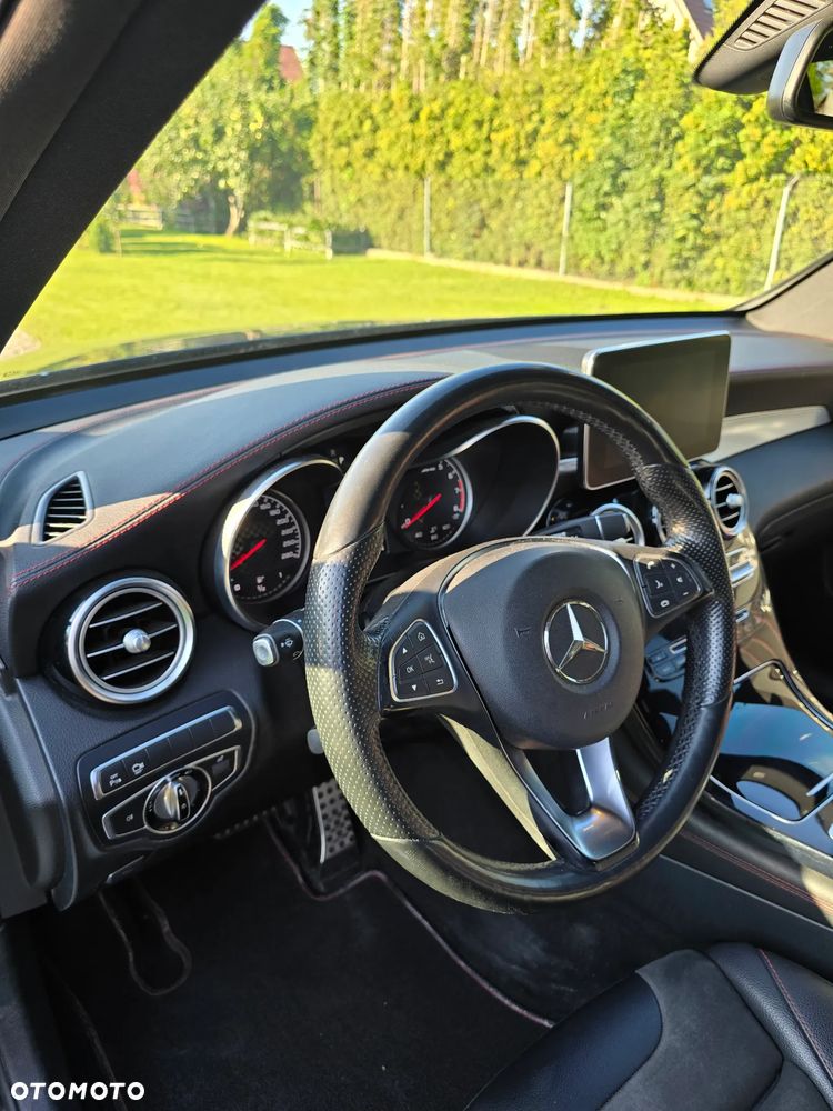 Mercedes-Benz GLC - 17