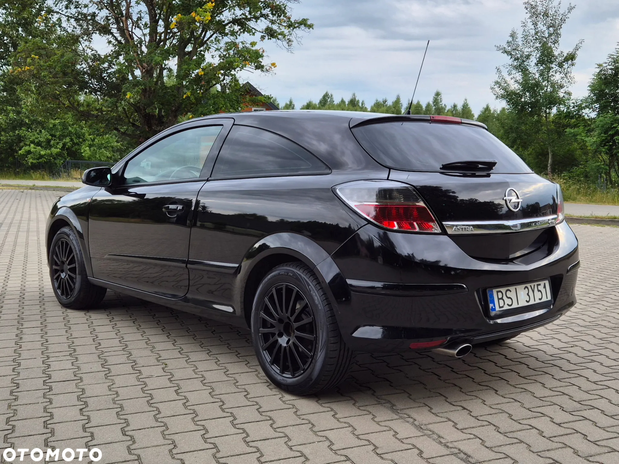 Opel Astra III GTC 1.8 Sport - 15