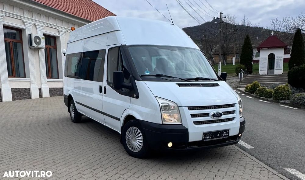 Ford Transit - 8
