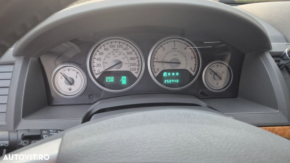 Chrysler Grand Voyager 2.8 CRD Automatik Limited - 21