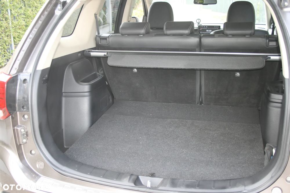 Mitsubishi Outlander 2.2 DID Intense - 12