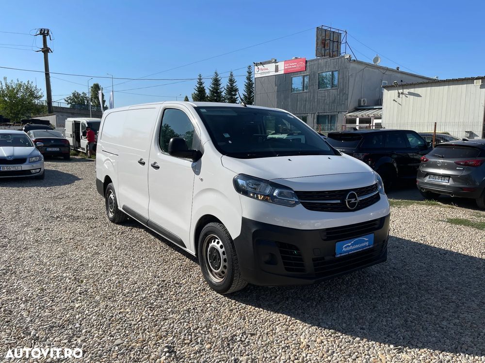Opel Vivaro - 2