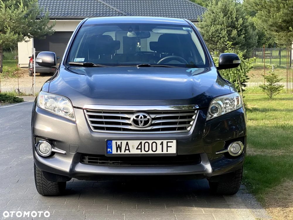 Toyota RAV4 2.2 D-CAT Premium - 16