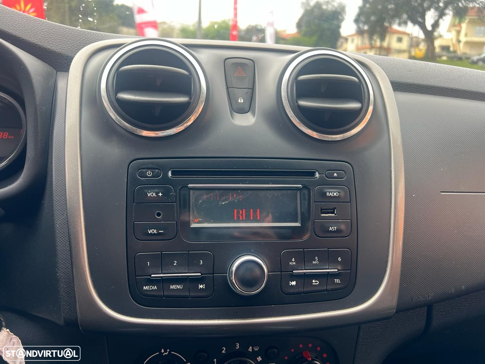 Dacia Sandero 0.9 TCe Stepway - 22