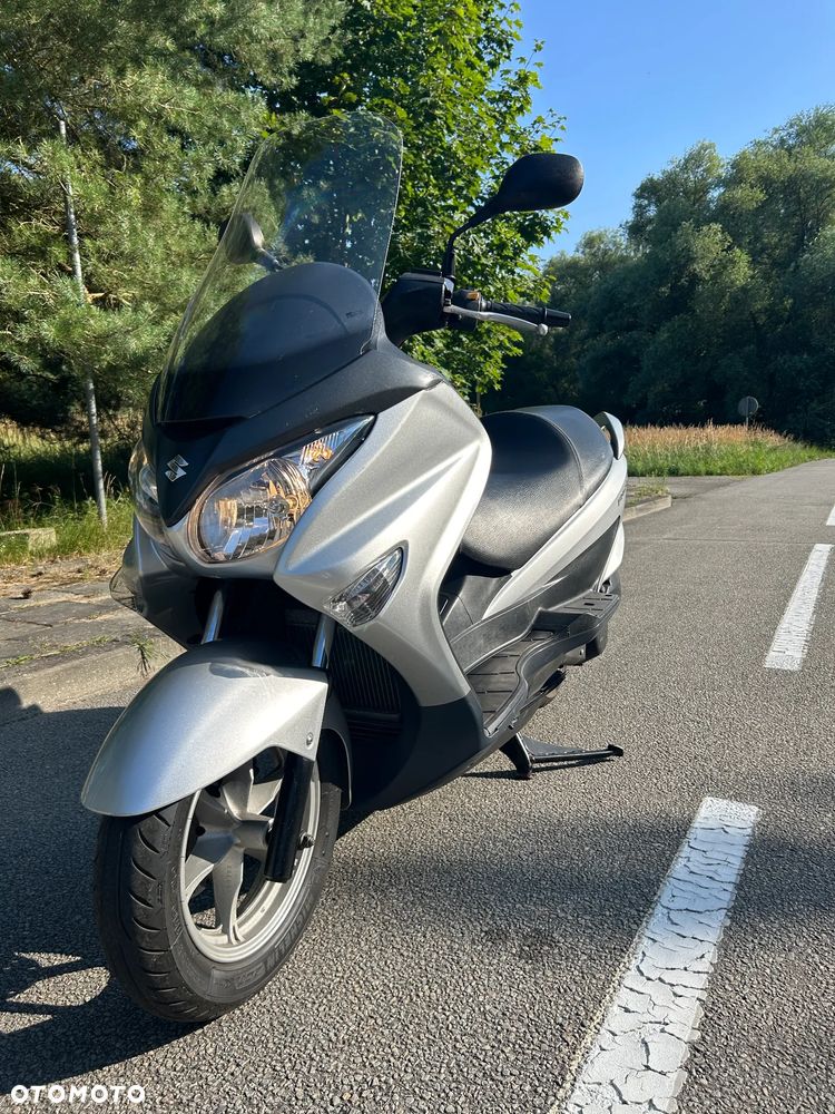 Suzuki Burgman - 1