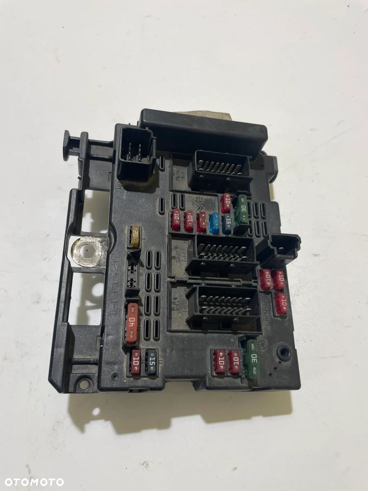 MODUL BSM SKRZYNKA PEUGEOT CITROEN 9646405180 B2
