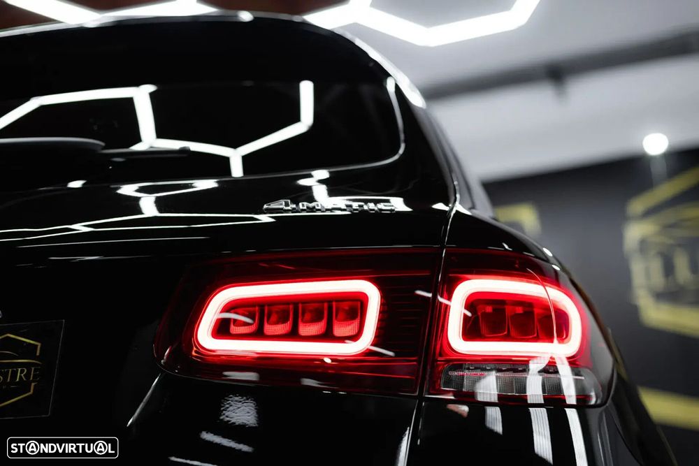 Mercedes-Benz GLC 300 de 4Matic - 9