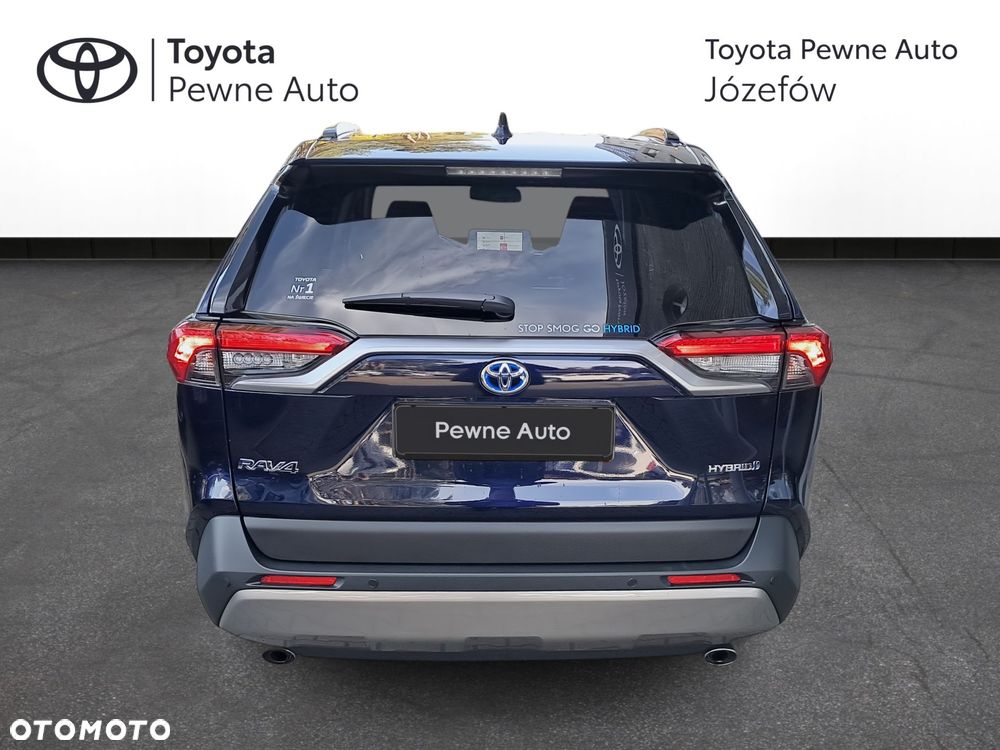 Toyota RAV4 - 6