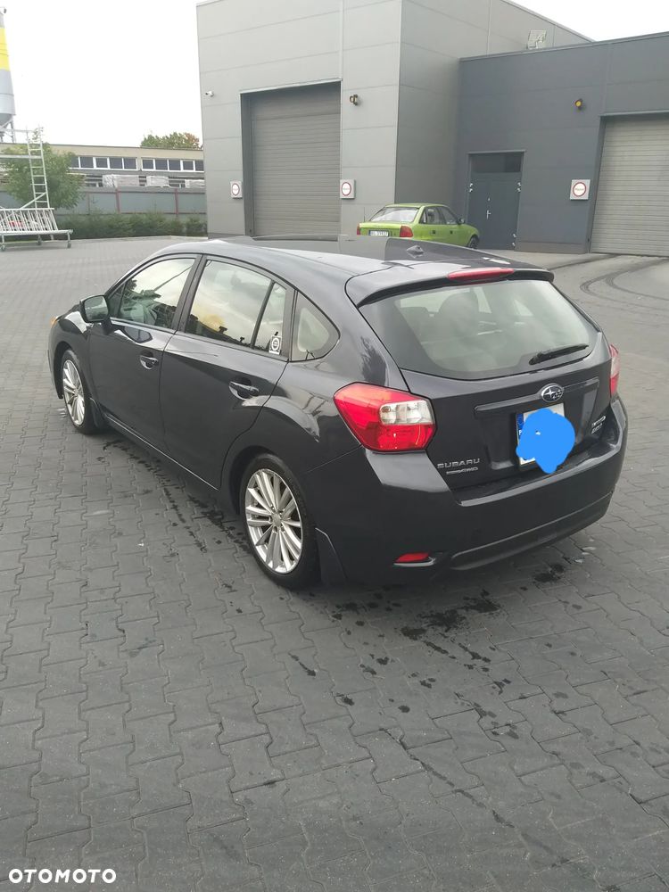 Subaru Impreza - 8