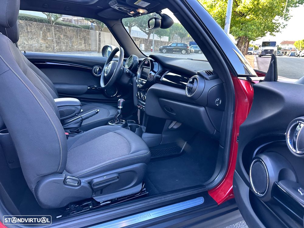 MINI 3 Portas Cooper D - 30