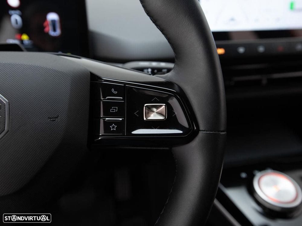 MG MG4 64 kWh Luxury - 20