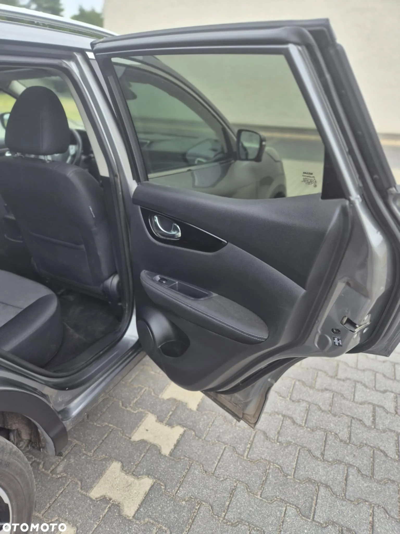 Nissan Qashqai 1.2 DIG-T N-Connecta - 20