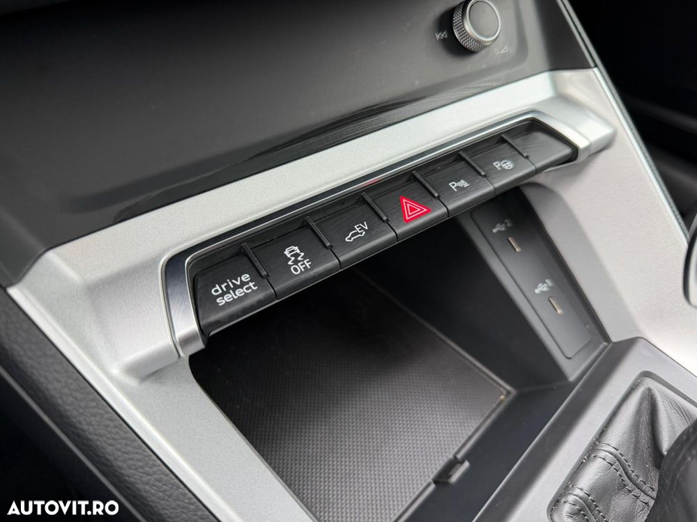 Audi Q3 45 TFSIe S tronic - 18