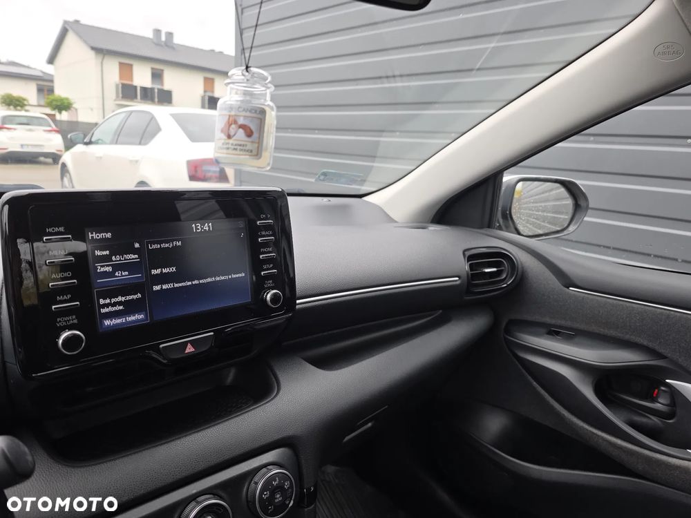 Toyota Yaris 1.5 Comfort - 7