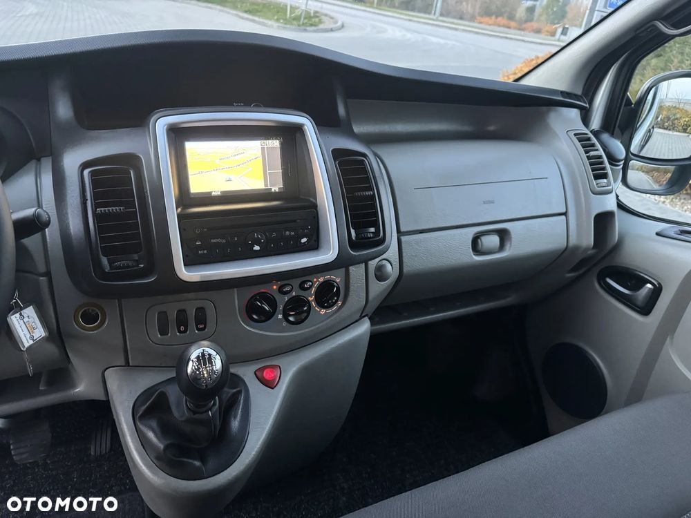 Opel Vivaro - 36