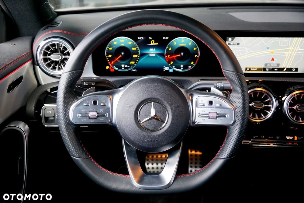 Mercedes-Benz CLA 200 AMG Line 7G-DCT - 26