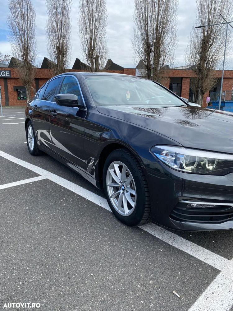 BMW Seria 5 520d AT - 3