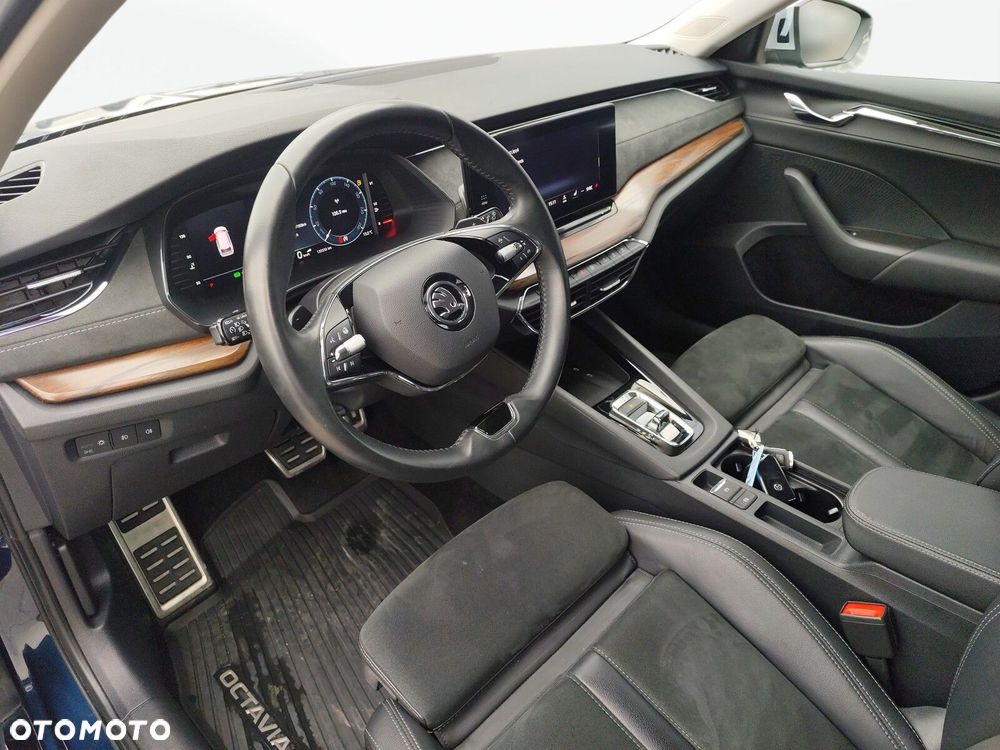 Skoda Octavia - 11