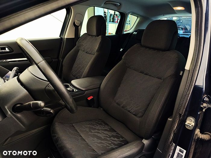 Peugeot 3008 - 23