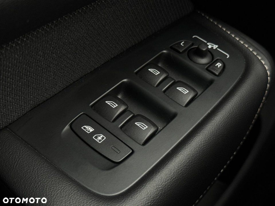 Volvo XC 60 - 26