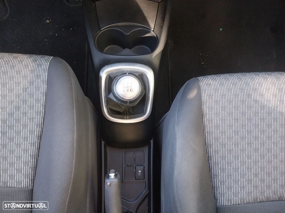 Toyota Yaris 1.0 VVT-i Comfort +PS Style +P.Techno - 15