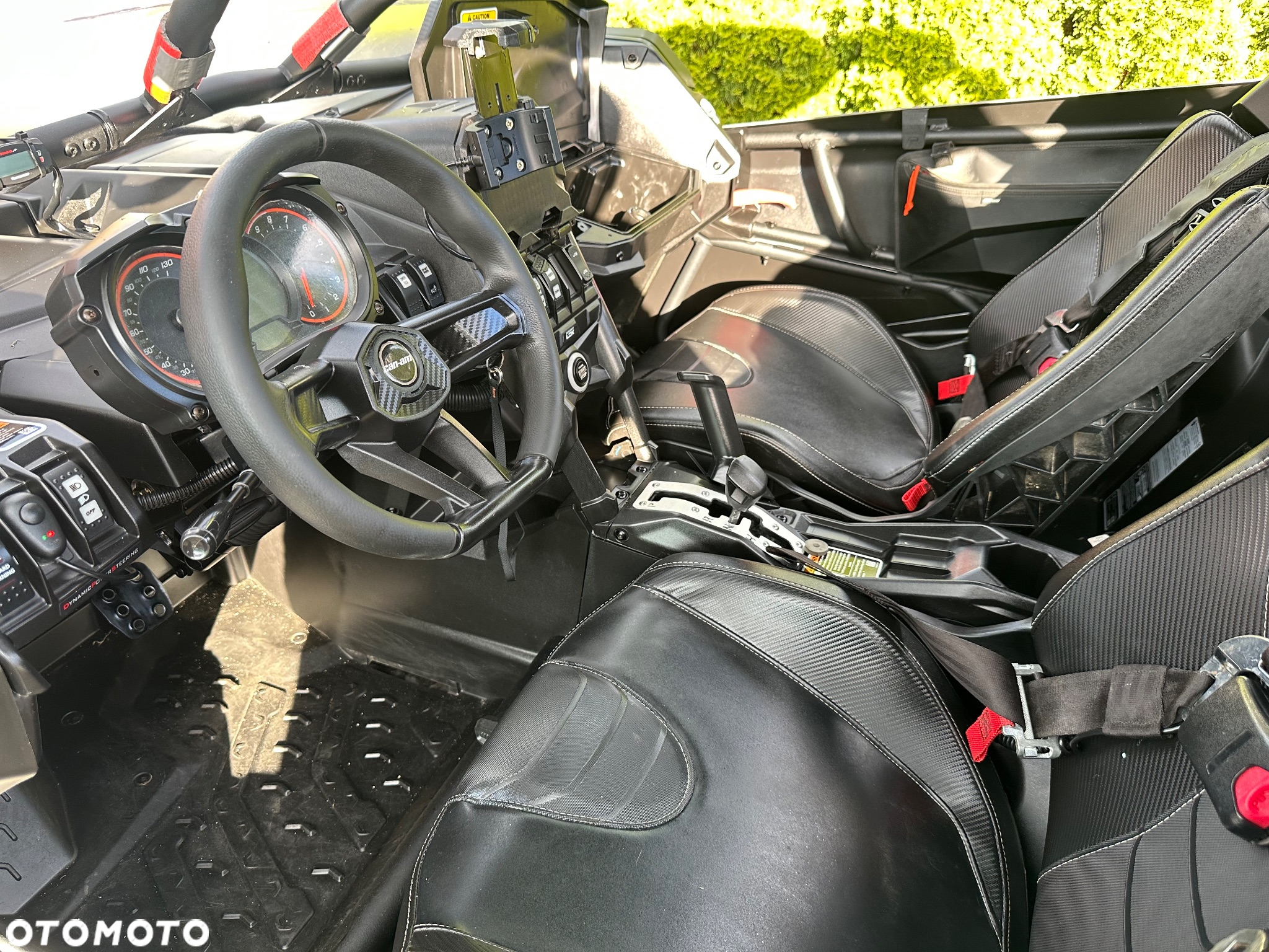 Can-Am Maverick - 11