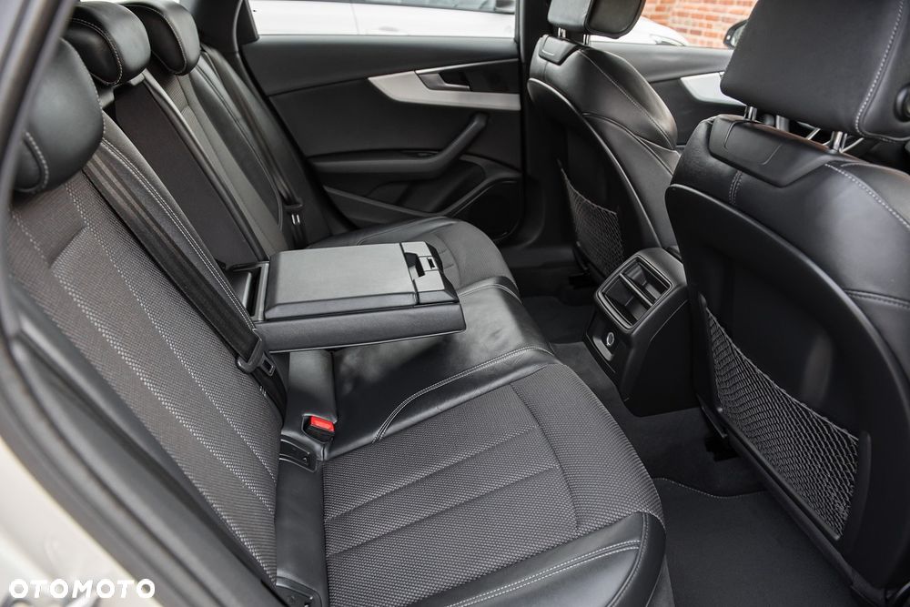Audi A4 Avant 2.0 TFSI ultra - 29
