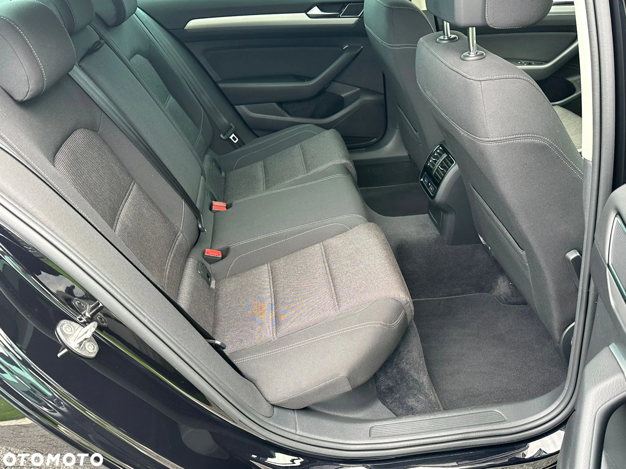 Volkswagen Passat 1.5 TSI EVO Highline DSG - 14