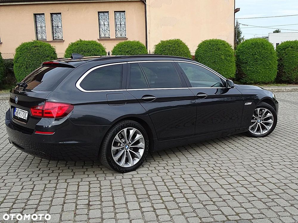 BMW Seria 5 520d Luxury Line - 22