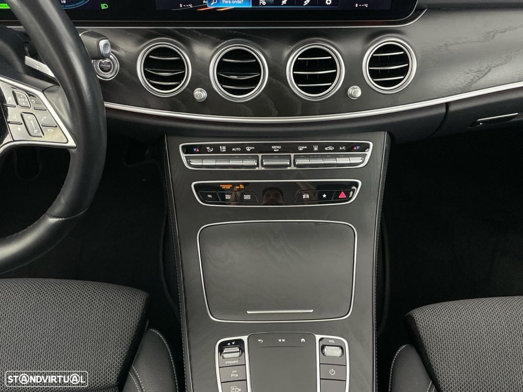 Mercedes-Benz E 300 de AMG Line - 16