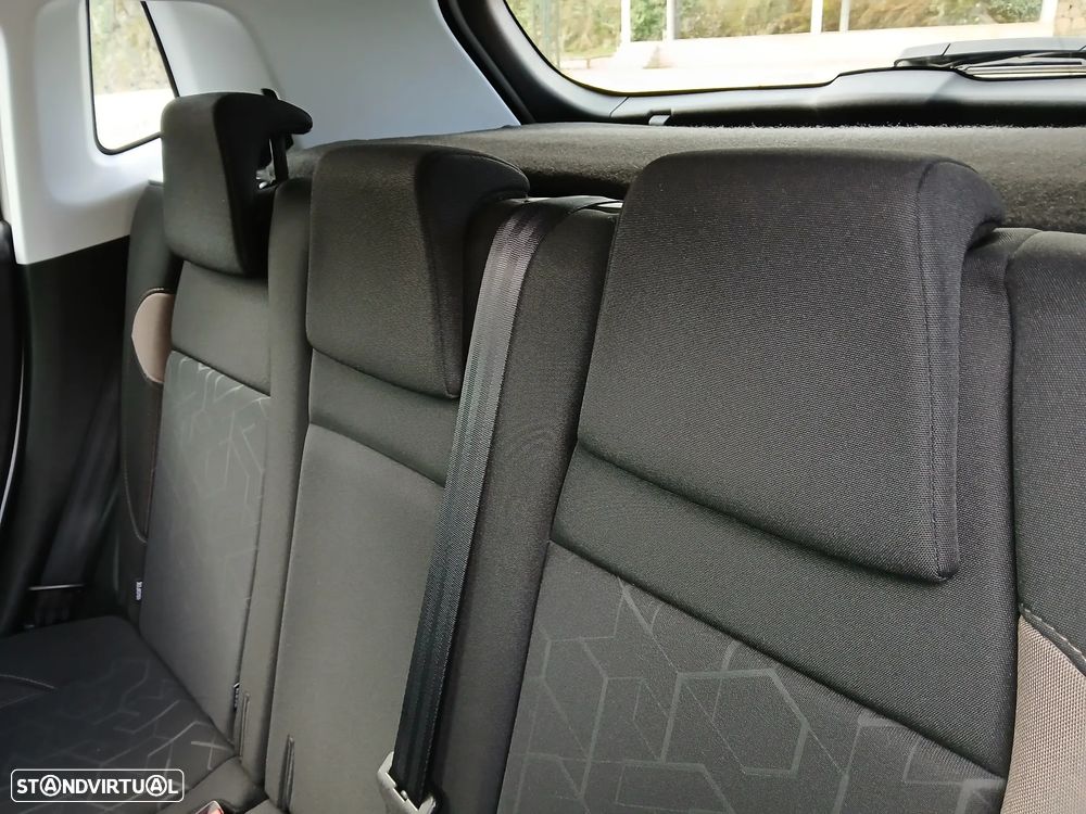 Peugeot 2008 PureTech 82 Style - 24