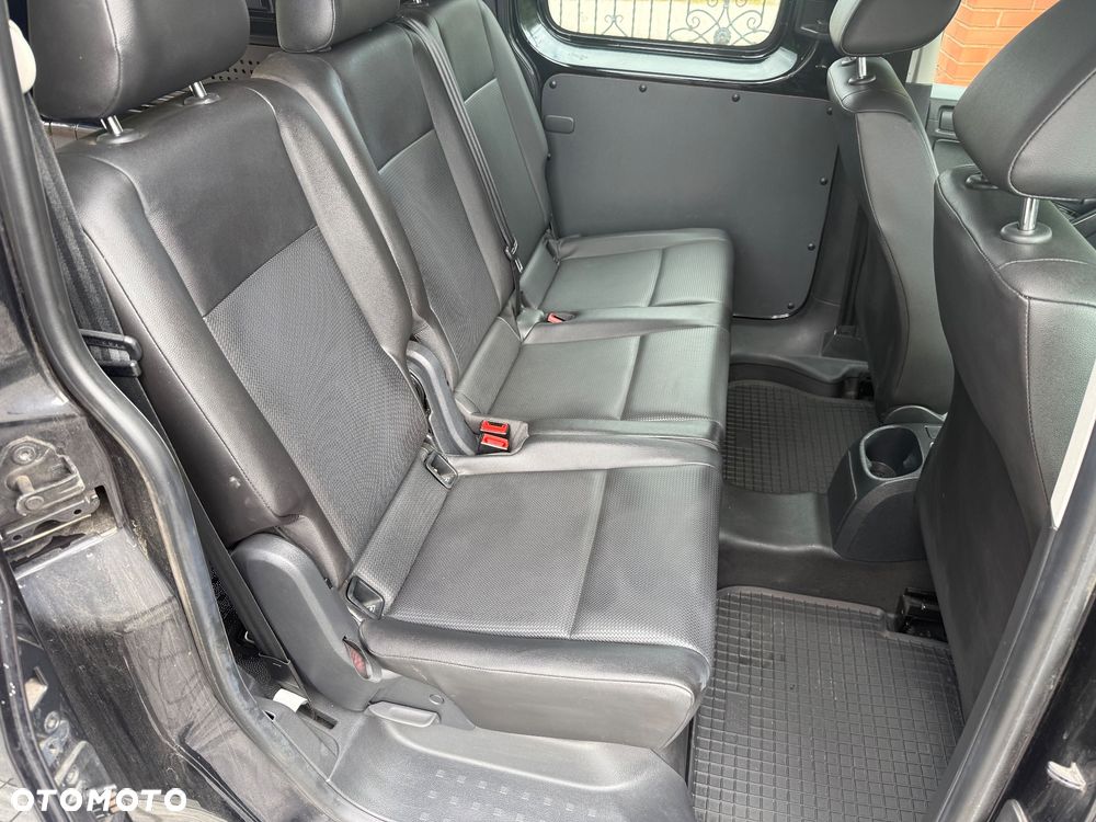 Volkswagen Caddy Maxi 2.0 TDI Trendline DSG - 15